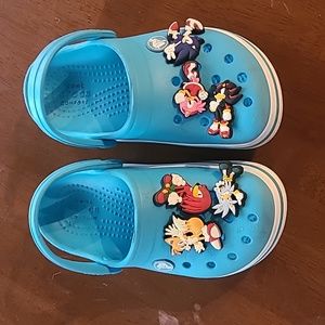 Almost new Crocs - Sonic Charms included